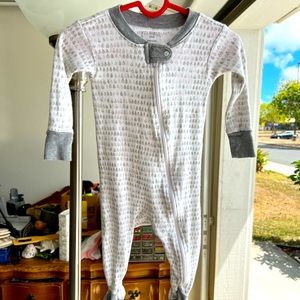 Burt's Bees Gender Neutral Footie 6-9m